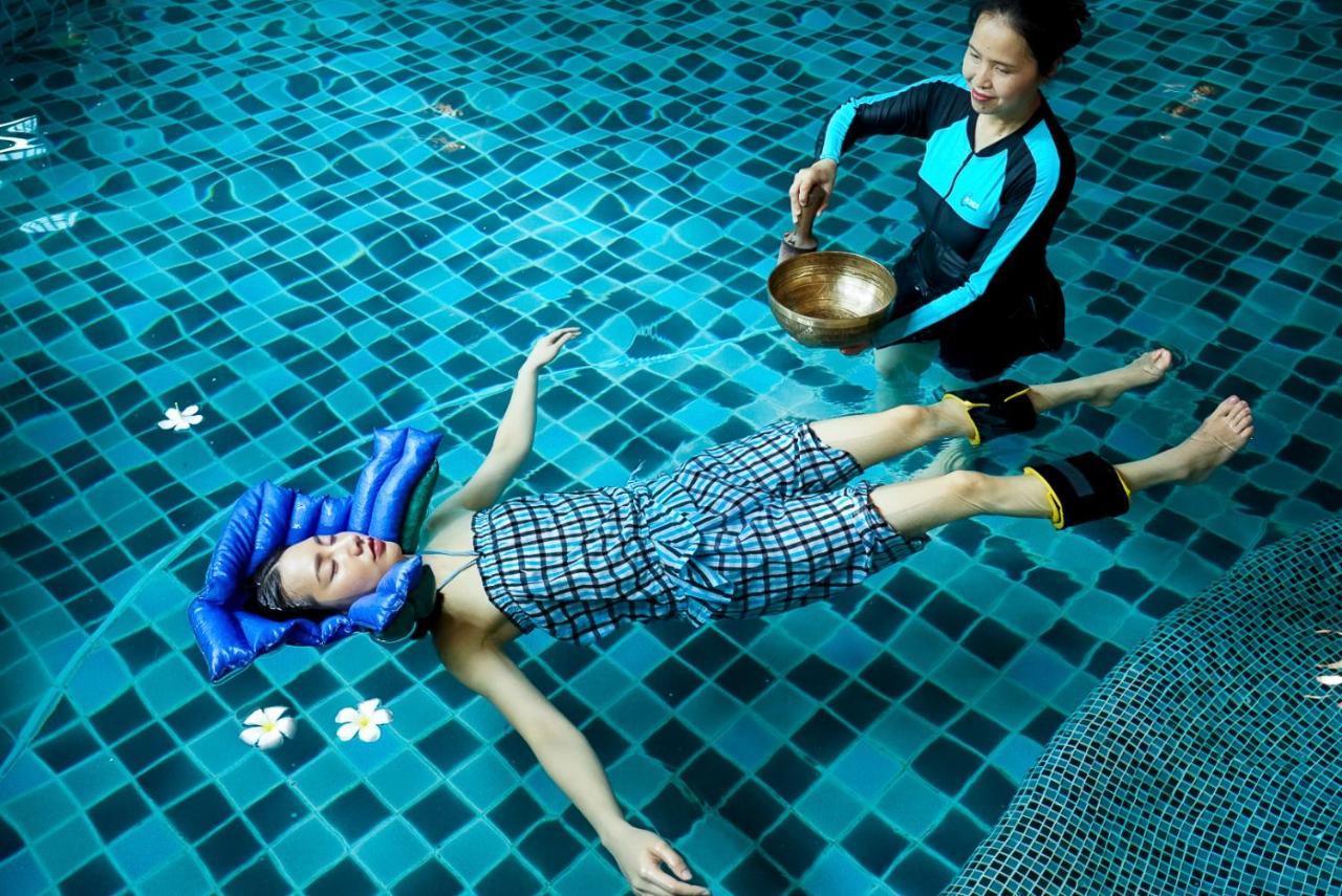 Na Tree Tara Riverside Resort Amphawa Damnoensaduak Ngoại thất bức ảnh
