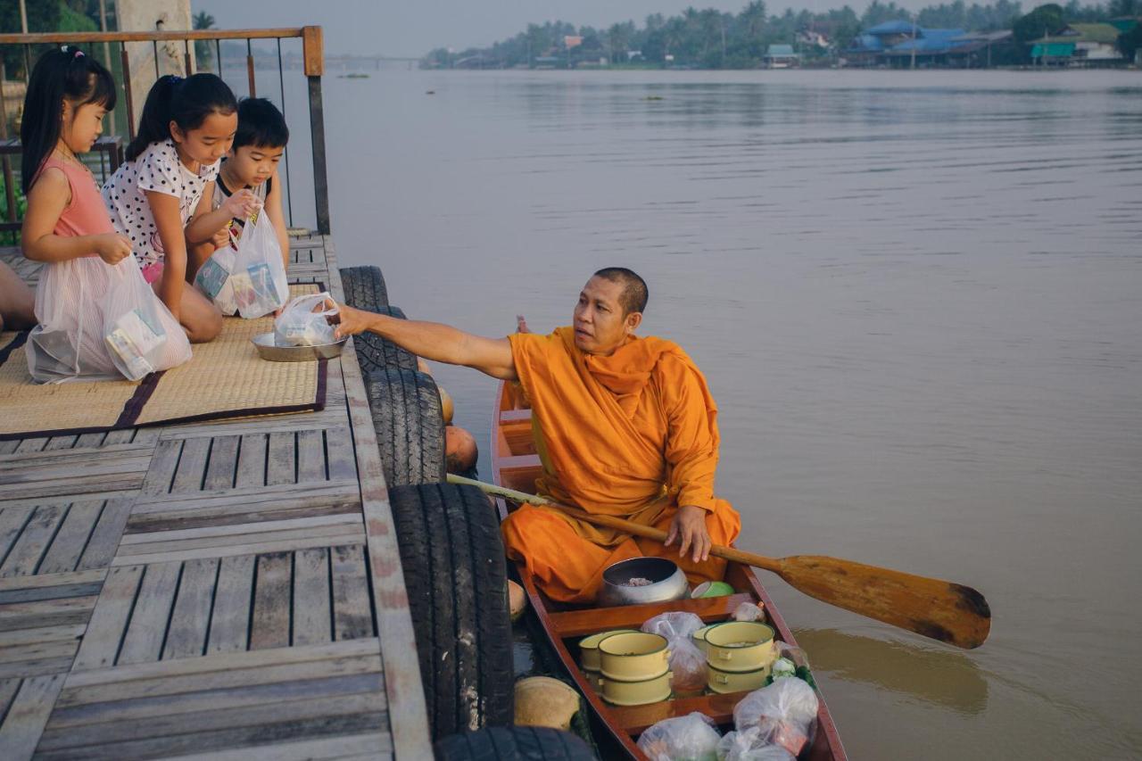 Na Tree Tara Riverside Resort Amphawa Damnoensaduak Ngoại thất bức ảnh