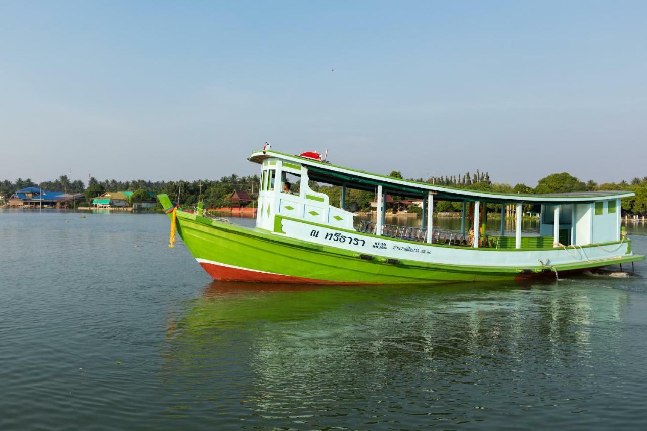 Na Tree Tara Riverside Resort Amphawa Damnoensaduak Ngoại thất bức ảnh